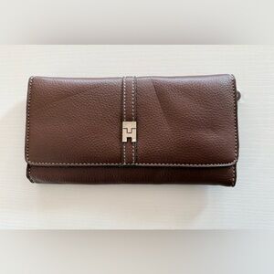 Tommy Hilfiger Brown Leather Trifold Women’s Wallet